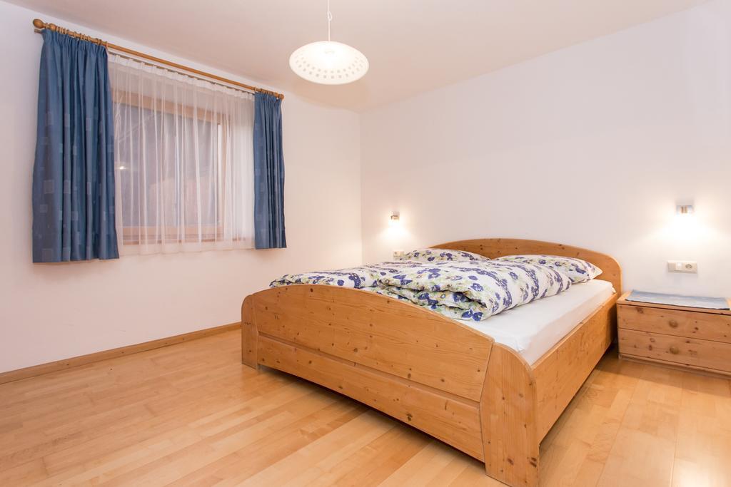 Zolerhof Lägenhet Velturno Exteriör bild